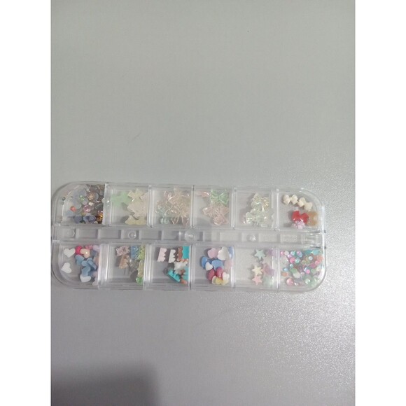 3D nail art charms‎ Multicolored - Picture 1 of 9